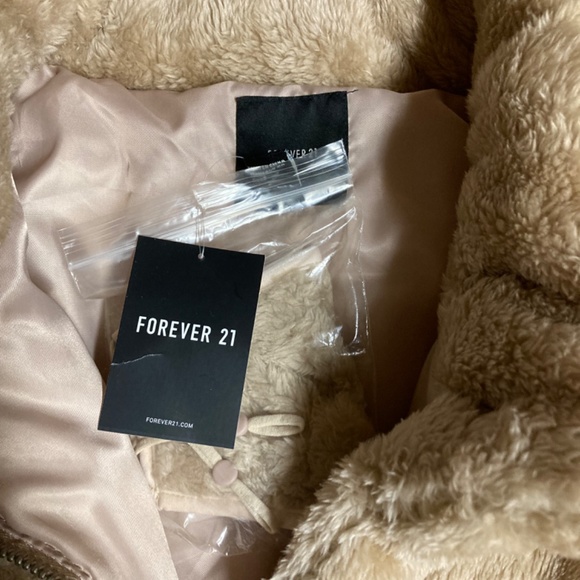 NWT Forever 21 Teddy Jacket W/Matching Face Mask - Picture 2 of 9